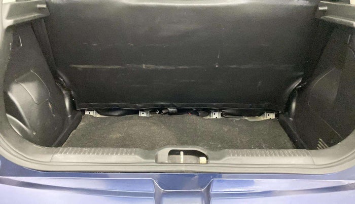 2019 Maruti Swift LXI, Petrol, Manual, 75,667 km, Boot Inside