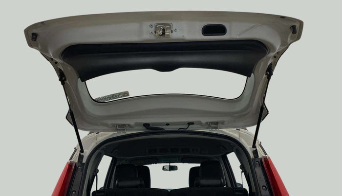 2019 Maruti XL6 ALPHA AT, Petrol, Automatic, 79,903 km, Boot Door Open