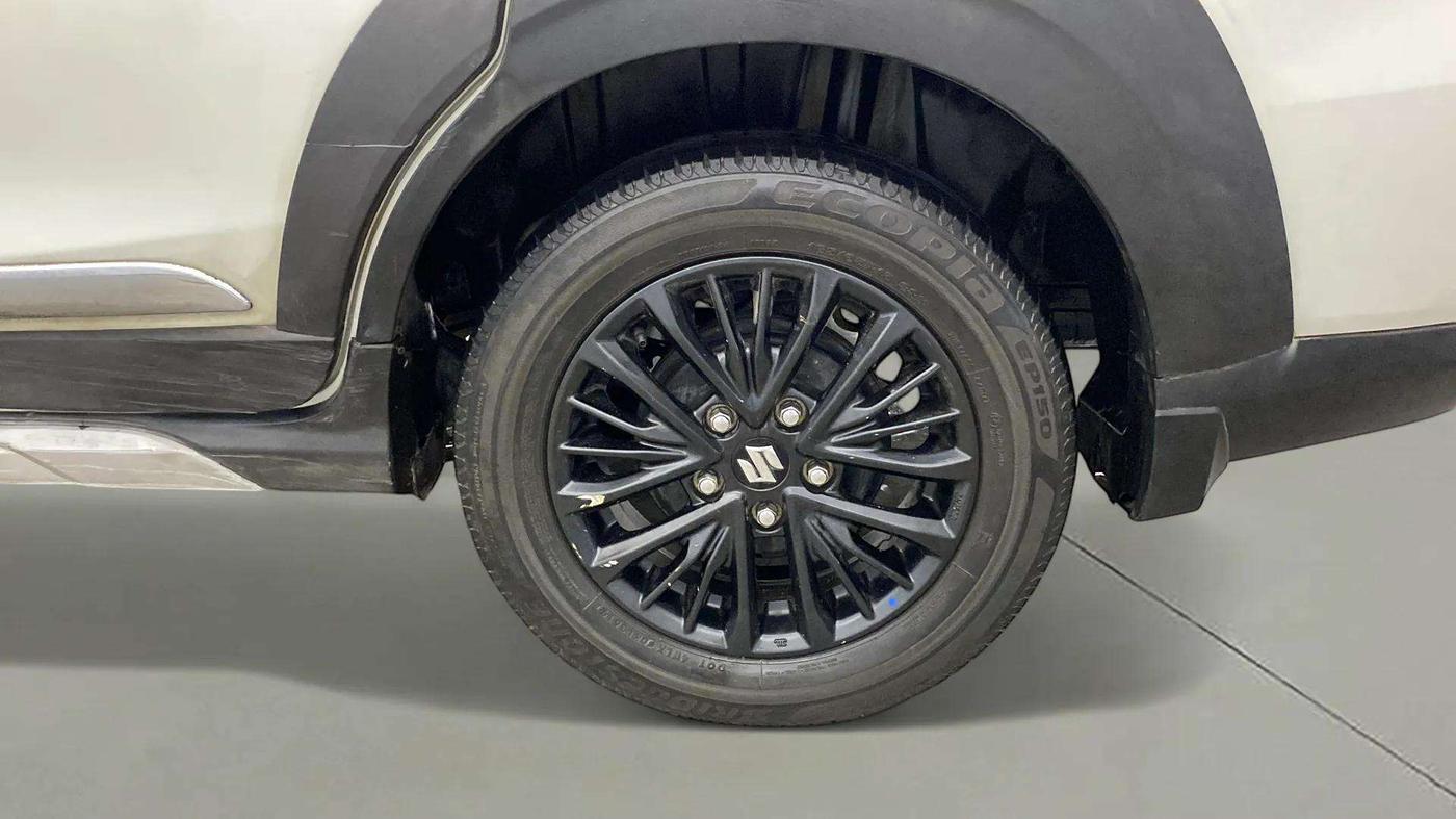 2019 Maruti XL6 ALPHA AT, Petrol, Automatic, 79,903 km, Left Rear Wheel