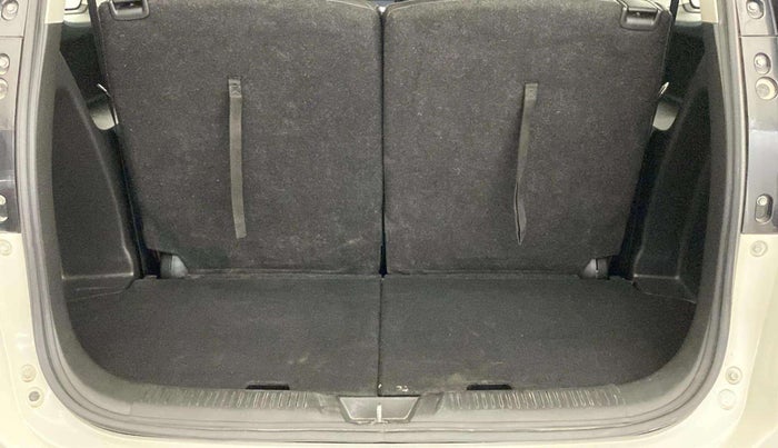 2019 Maruti XL6 ALPHA AT, Petrol, Automatic, 79,903 km, Boot Inside