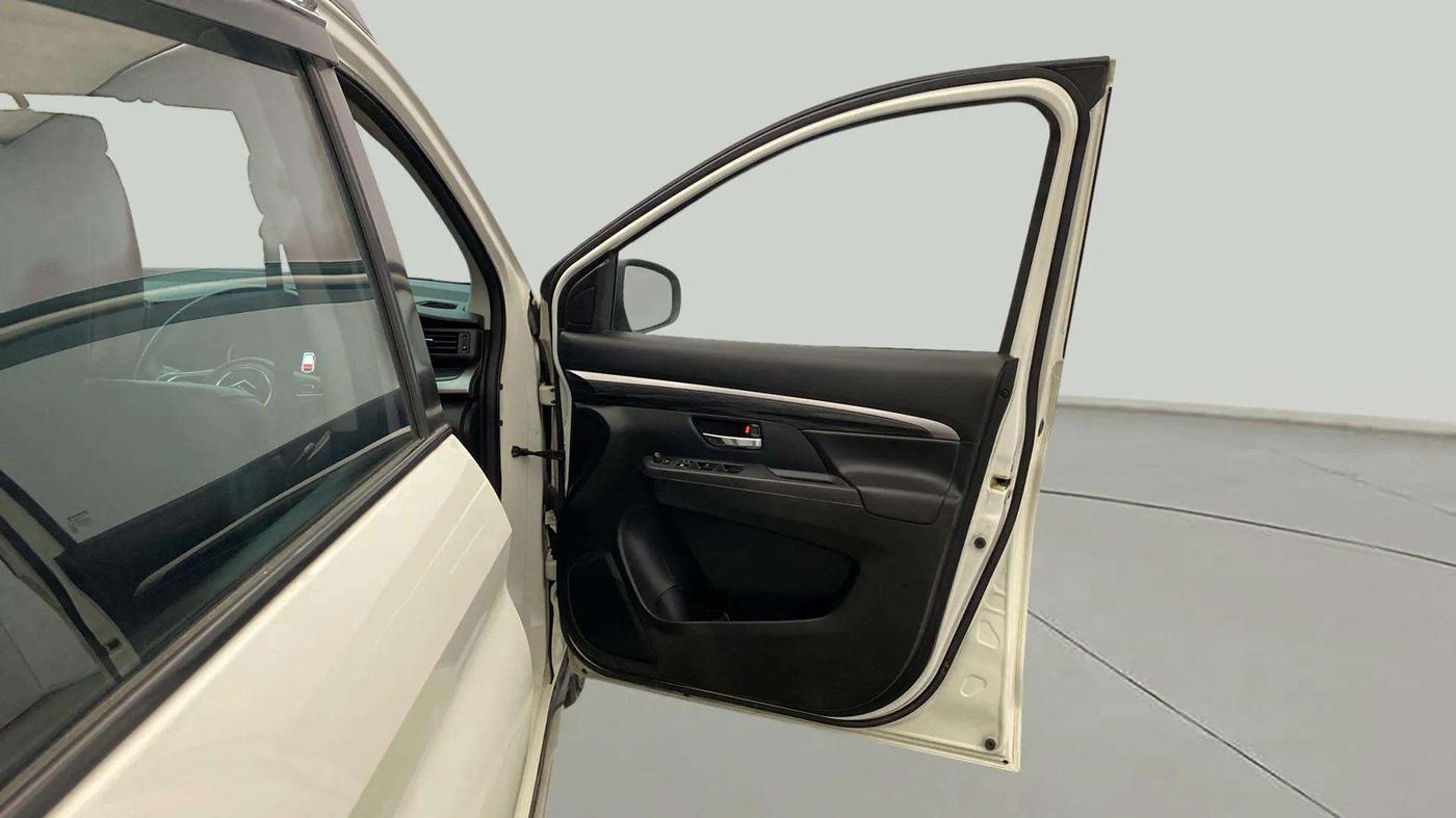 2019 Maruti XL6 ALPHA AT, Petrol, Automatic, 79,903 km, RHS Front Door
