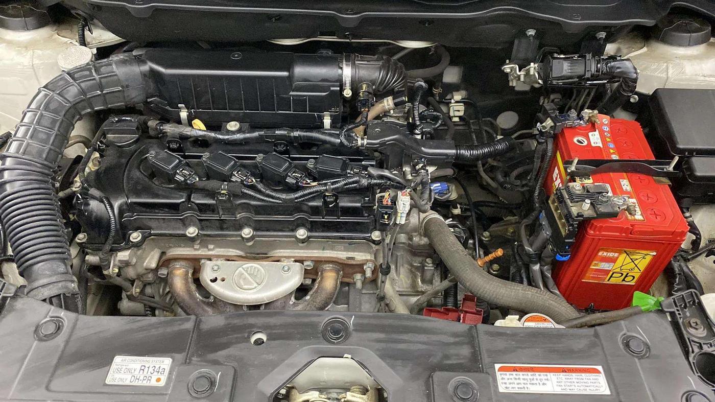 2019 Maruti XL6 ALPHA AT, Petrol, Automatic, 79,903 km, Engine View