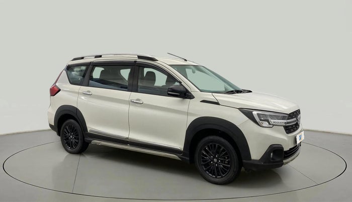 2019 Maruti XL6 ALPHA AT, Petrol, Automatic, 79,903 km, Right Front Diagonal