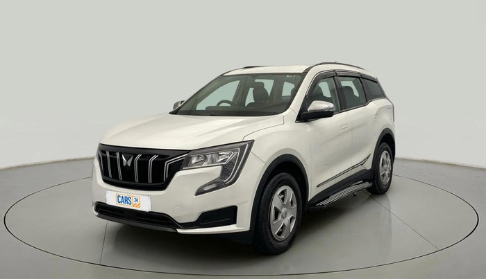 2022 Mahindra XUV700 MX D MT 5 STR, Diesel, Manual, 58,937 km, Left Front Diagonal