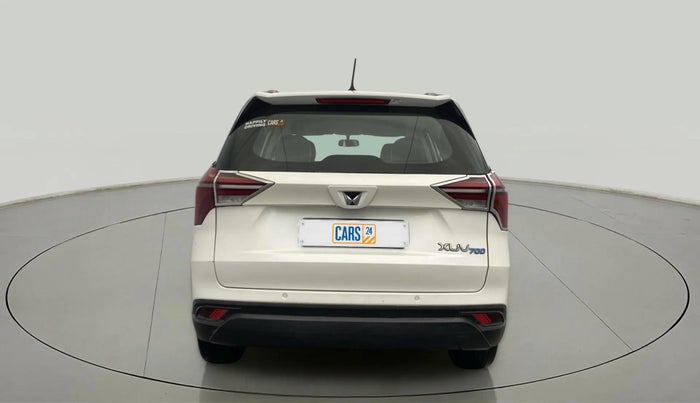 2022 Mahindra XUV700 MX D MT 5 STR, Diesel, Manual, 58,937 km, Back/Rear
