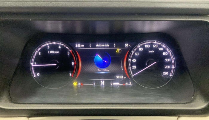 2022 Mahindra XUV700 MX D MT 5 STR, Diesel, Manual, 58,937 km, Odometer Image