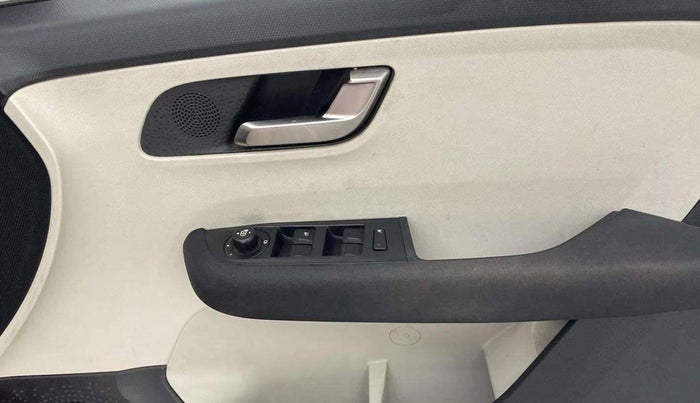 2021 Tata ALTROZ XZ PLUS PETROL, Petrol, Manual, 38,926 km, Driver Side Door Panels Control