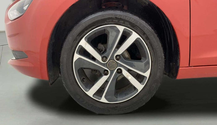 2021 Tata ALTROZ XZ PLUS PETROL, Petrol, Manual, 38,926 km, Left Front Wheel