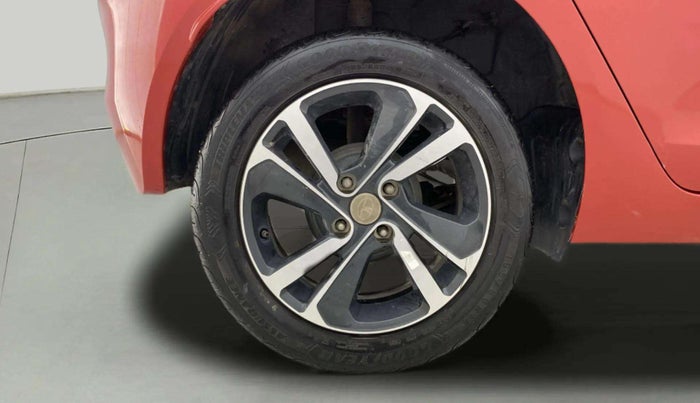 2021 Tata ALTROZ XZ PLUS PETROL, Petrol, Manual, 38,926 km, Right Rear Wheel