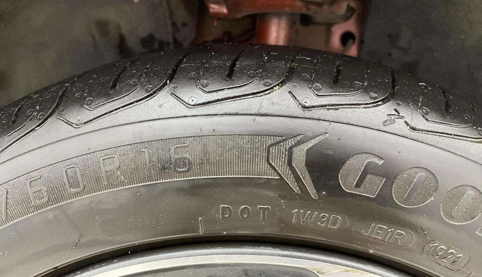 2021 Tata ALTROZ XZ PLUS PETROL, Petrol, Manual, 38,926 km, Left Front Tyre Tread