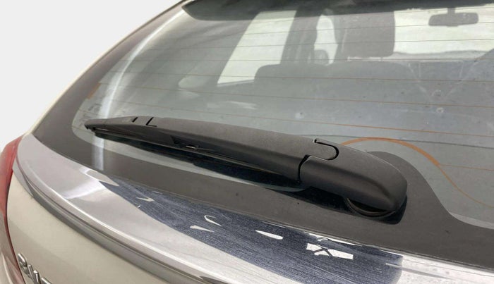 2022 Maruti Baleno ZETA PETROL 1.2, Petrol, Manual, 42,909 km, Rear Wiper