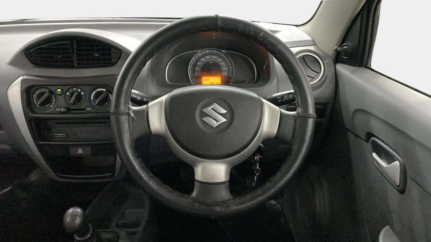2015 Maruti Alto 800 LXI, Petrol, Manual, 8,737 km, Steering Wheel Close Up