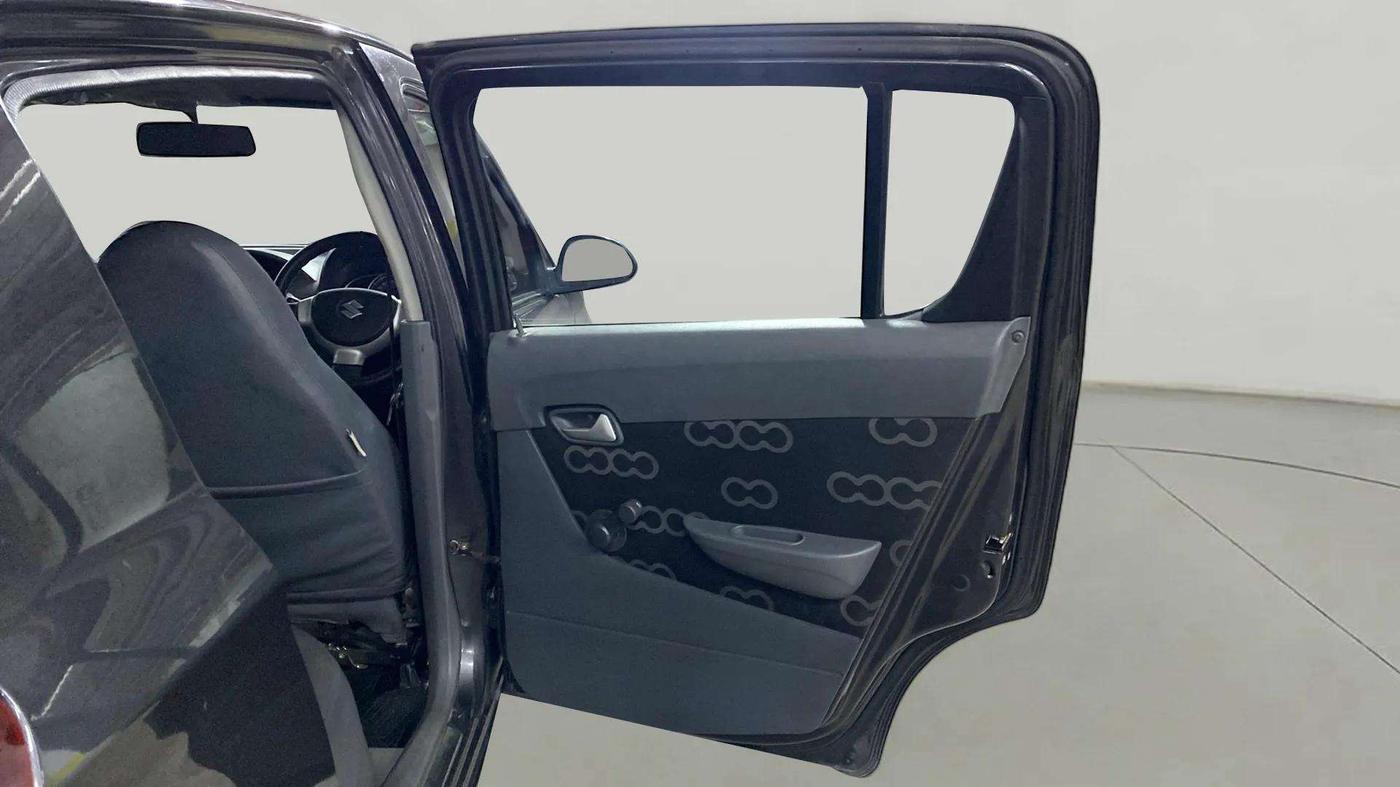 2015 Maruti Alto 800 LXI, Petrol, Manual, 8,737 km, RHS Rear Door