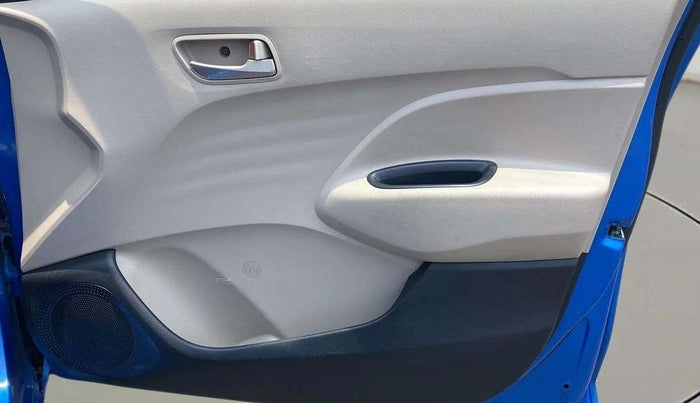 2018 Hyundai NEW SANTRO SPORTZ AMT, Petrol, Automatic, 44,100 km, Driver Side Door Panels Control