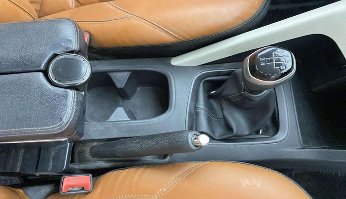 2022 Nissan MAGNITE XE, Petrol, Manual, 40,088 km, Gear Lever