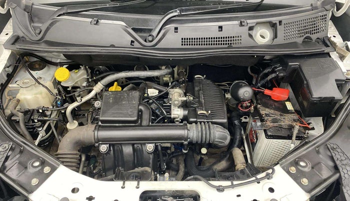 2022 Nissan MAGNITE XE, Petrol, Manual, 40,088 km, Engine View