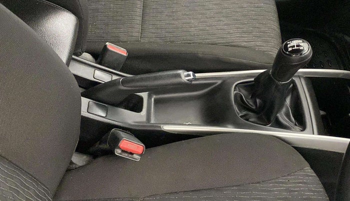 2018 Maruti Baleno DELTA PETROL 1.2, Petrol, Manual, 46,937 km, Gear Lever