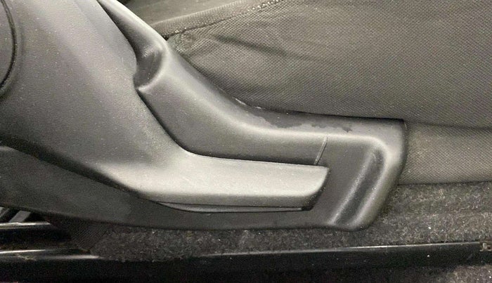 2018 Maruti Baleno DELTA PETROL 1.2, Petrol, Manual, 46,937 km, Driver Side Adjustment Panel