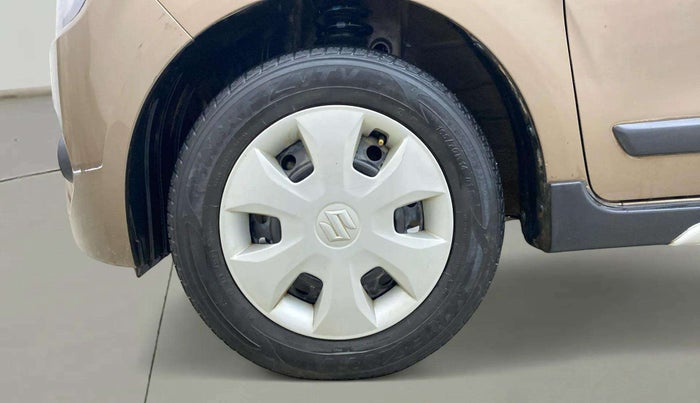 2022 Maruti New Wagon-R VXI CNG 1.0, CNG, Manual, 55,213 km, Left Front Wheel