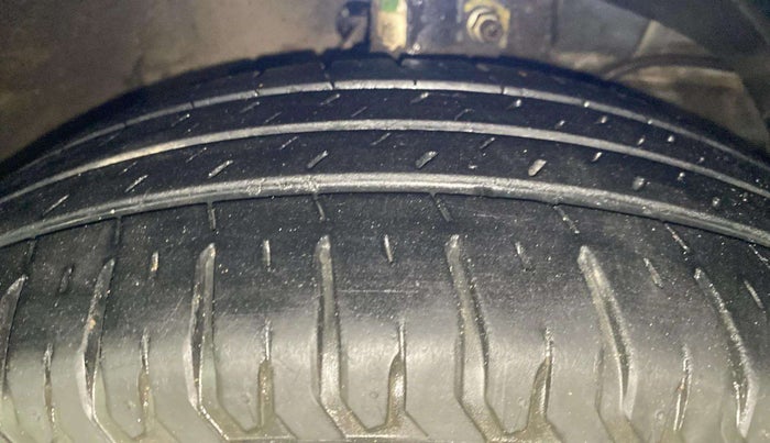2019 Maruti Dzire ZXI PLUS AMT, Petrol, Automatic, 48,520 km, Right Front Tyre Tread
