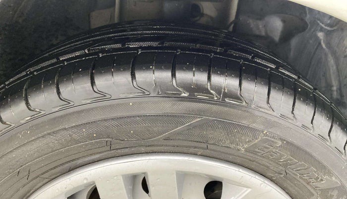 2022 Tata Tiago XE PETROL, Petrol, Manual, 53,473 km, Right Front Tyre Tread