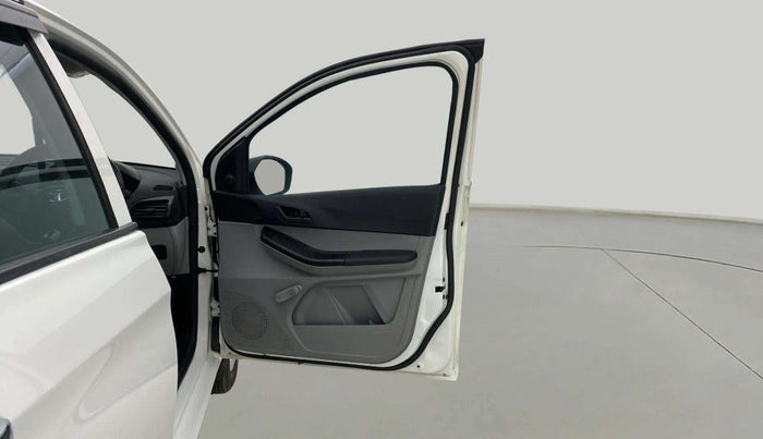 2022 Tata Tiago XE PETROL, Petrol, Manual, 53,473 km, RHS Front Door