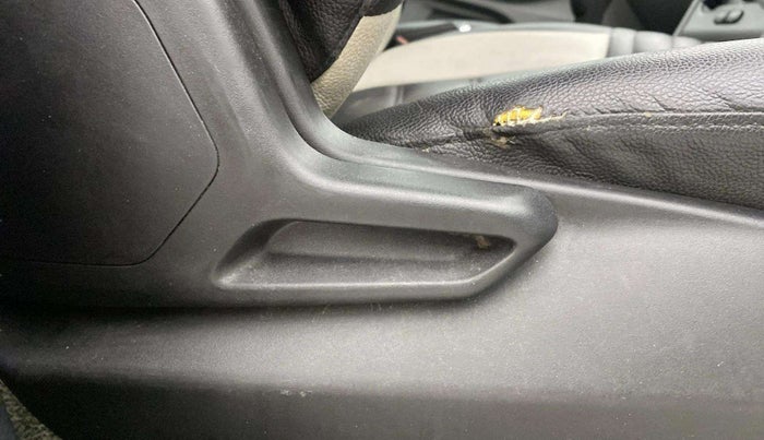 2022 Tata Tiago XE PETROL, Petrol, Manual, 53,473 km, Driver Side Adjustment Panel