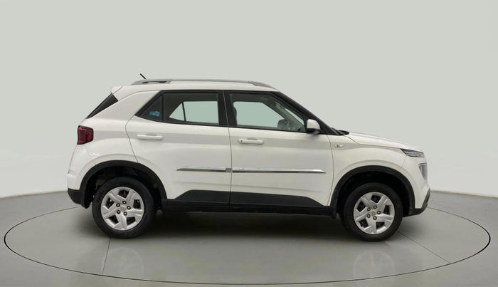 2020 Hyundai VENUE S 1.2, Petrol, Manual, 54,532 km, Right Side View