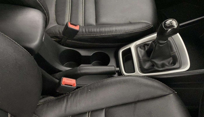 2020 Hyundai VENUE S 1.2, Petrol, Manual, 54,532 km, Gear Lever