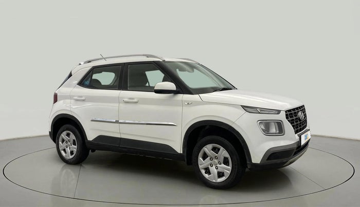 2020 Hyundai VENUE S 1.2, Petrol, Manual, 54,532 km, Right Front Diagonal