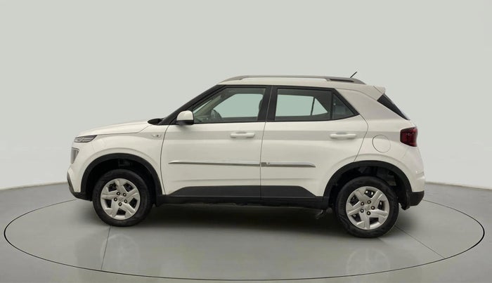 2020 Hyundai VENUE S 1.2, Petrol, Manual, 54,532 km, Left Side
