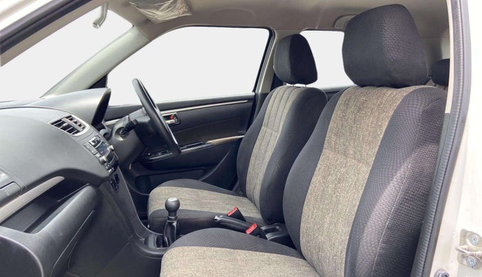 2016 Maruti Swift VXI, Petrol, Manual, 31,013 km, Right Side Front Door Cabin