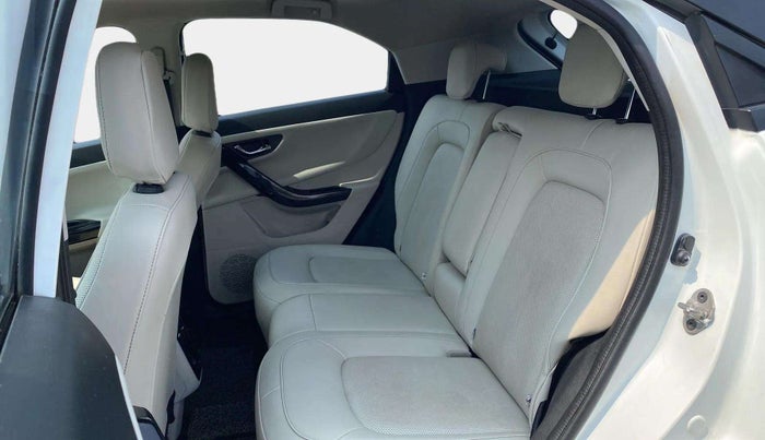 2023 Tata NEXON XZ PLUS LUXURY SUNROOF PETROL, Petrol, Manual, 52,154 km, Right Side Rear Door Cabin
