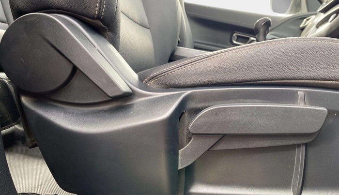 2020 Tata Harrier XZ 2.0L DARK EDITION, Diesel, Manual, 81,371 km, Driver Side Adjustment Panel