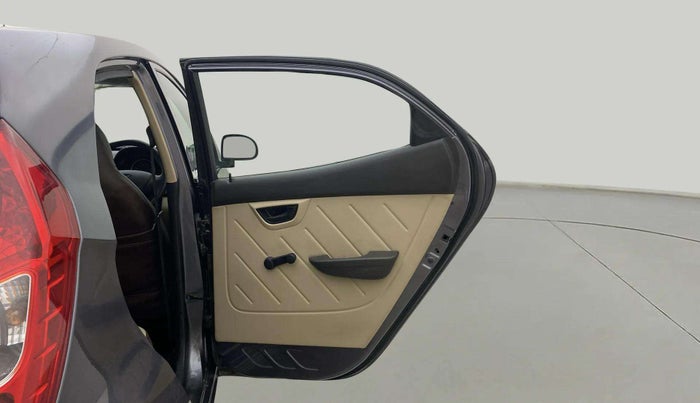 2018 Hyundai Eon MAGNA +, Petrol, Manual, 38,567 km, RHS Rear Door