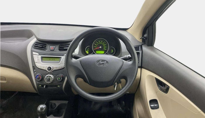 2018 Hyundai Eon MAGNA +, Petrol, Manual, 38,567 km, Steering Wheel Close Up