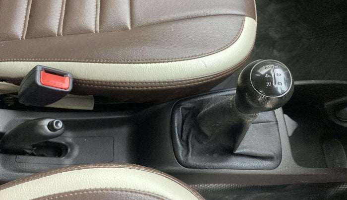 2018 Hyundai Eon MAGNA +, Petrol, Manual, 38,567 km, Gear Lever
