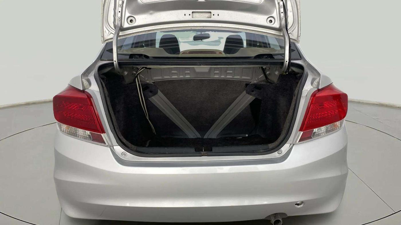 2015 Honda Amaze 1.2L I-VTEC S, Petrol, Manual, 85,612 km, Boot Inside