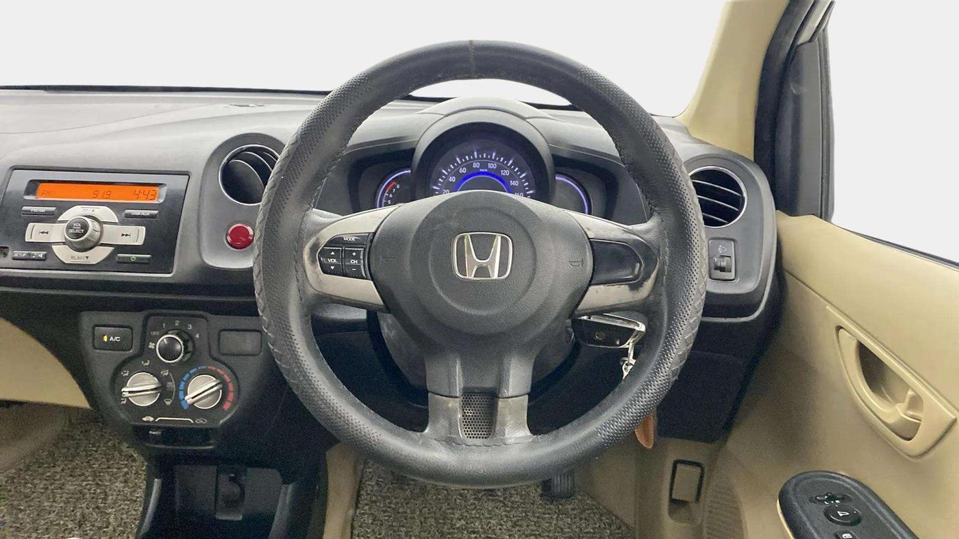 2015 Honda Amaze 1.2L I-VTEC S, Petrol, Manual, 85,612 km, Steering Wheel Close Up