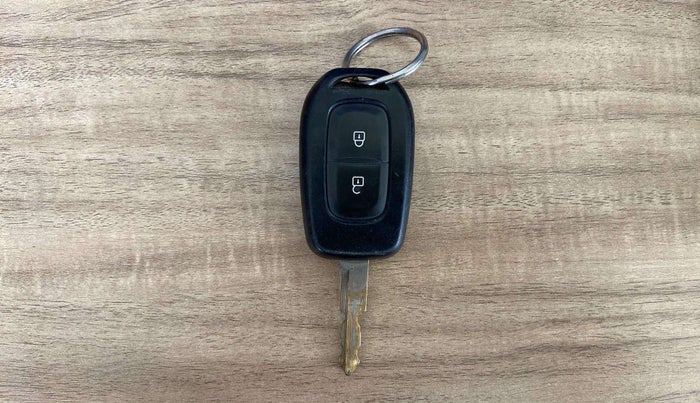 2019 Renault Kwid RXT 0.8 (O), Petrol, Manual, 84,271 km, Key Close Up