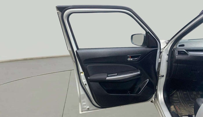 2023 Maruti Swift ZXI PLUS AMT, Petrol, Automatic, 13,587 km, LHS Front Door
