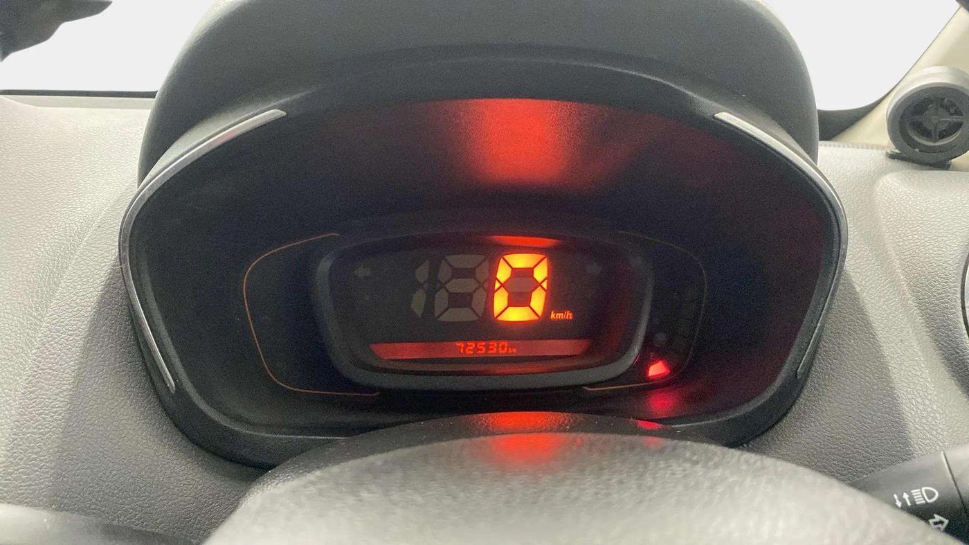 2018 Renault Kwid RXT 1.0, CNG, Manual, 72,428 km, Odometer Image