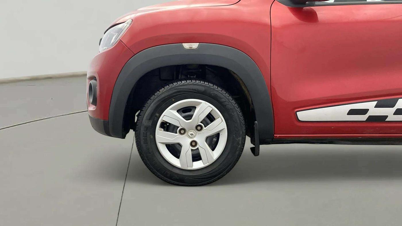 2018 Renault Kwid RXT 1.0, CNG, Manual, 72,428 km, Left Front Wheel