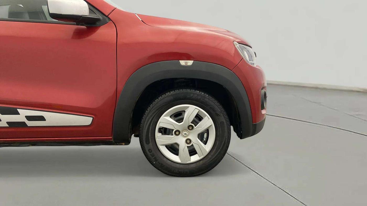 2018 Renault Kwid RXT 1.0, CNG, Manual, 72,428 km, Right Front Wheel