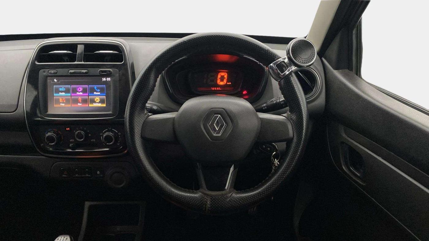 2018 Renault Kwid RXT 1.0, CNG, Manual, 72,428 km, Steering Wheel Close Up