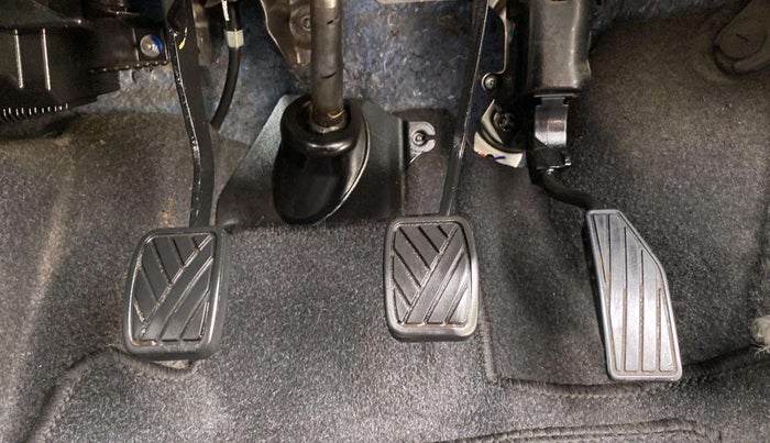 2022 Maruti IGNIS SIGMA 1.2, Petrol, Manual, 25,361 km, Pedals