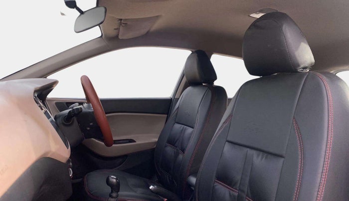 2018 Hyundai Elite i20 MAGNA EXECUTIVE 1.2, CNG, Manual, 77,848 km, Right Side Front Door Cabin