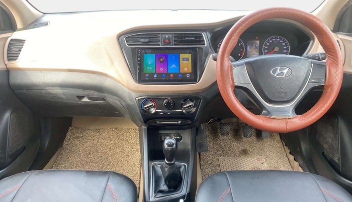 2018 Hyundai Elite i20 MAGNA EXECUTIVE 1.2, CNG, Manual, 77,848 km, Dashboard