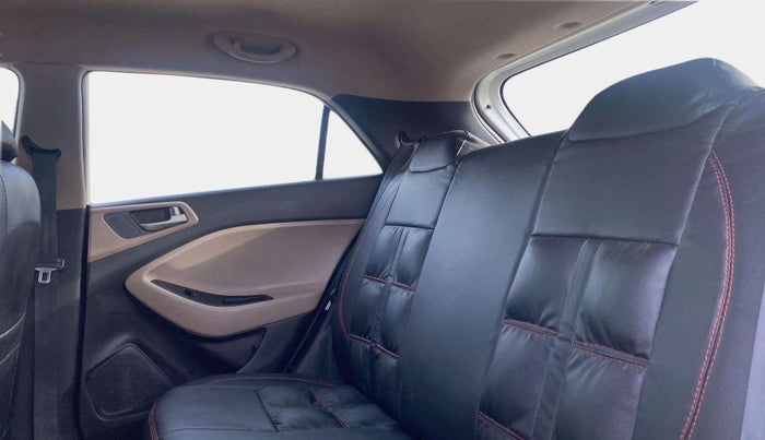 2018 Hyundai Elite i20 MAGNA EXECUTIVE 1.2, CNG, Manual, 77,848 km, Right Side Rear Door Cabin