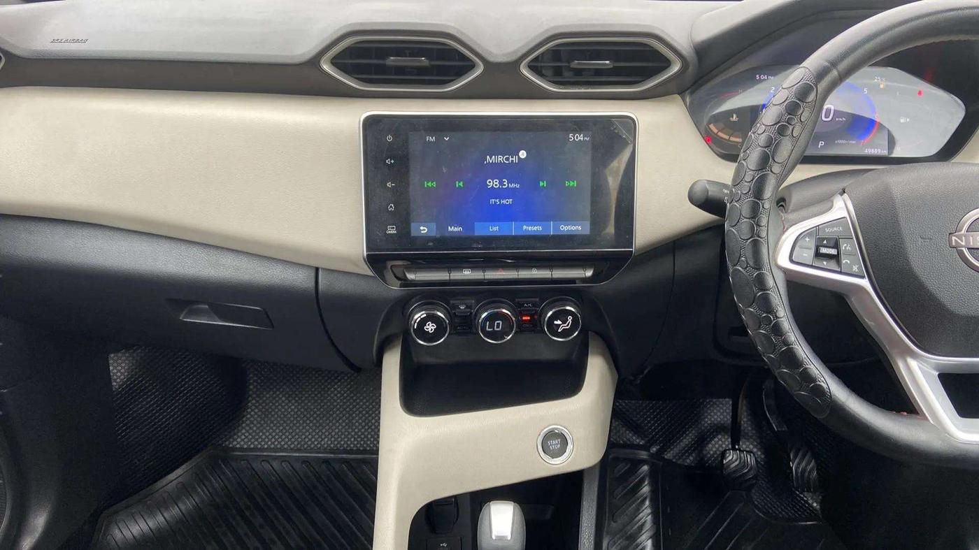 2023 Nissan MAGNITE XV TURBO CVT, Petrol, Automatic, 49,982 km, Air Conditioner